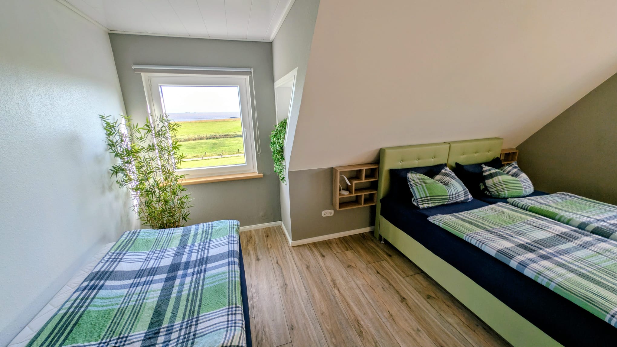 Großes Schlafzimmer 2